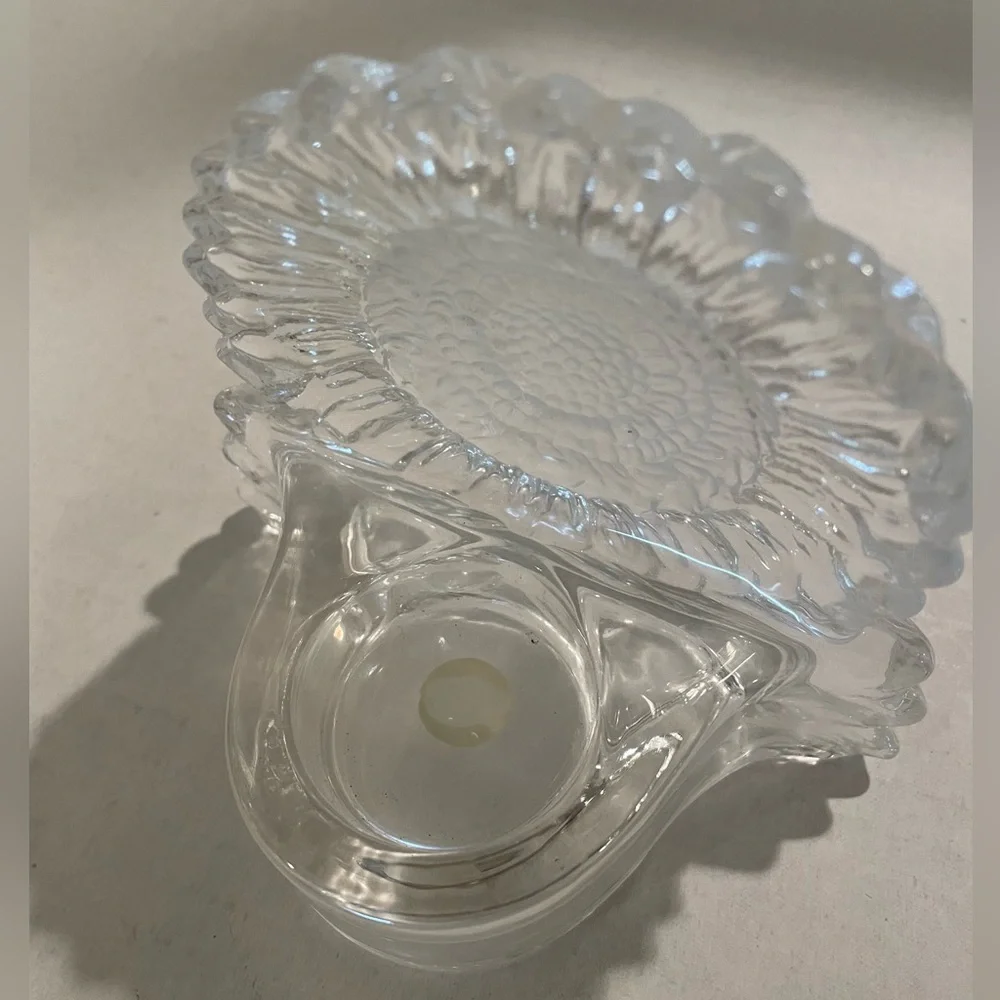 Heavy Glass Sunflower Tea light Candleholder PartyLite - Picture 5 of 5
